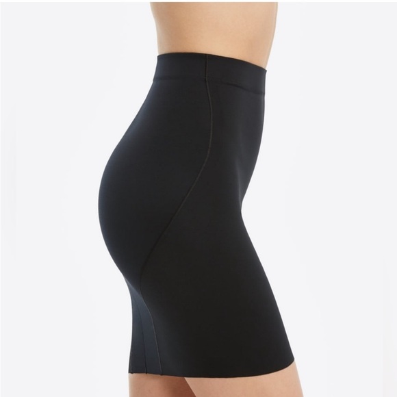 nwt SPANX SmartGrip Women's Half Slip 10179R in Very Black Size XS - Picture 15 of 16